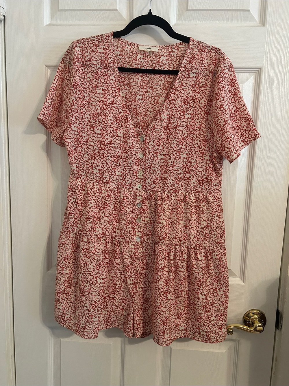 Entro Red & White Floral Button-Front V-Neck Romper Sz Large